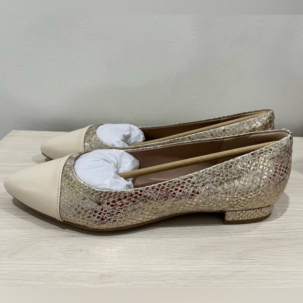 Rockport Women's Kenzie Ballet Flat, Size 8, Gold